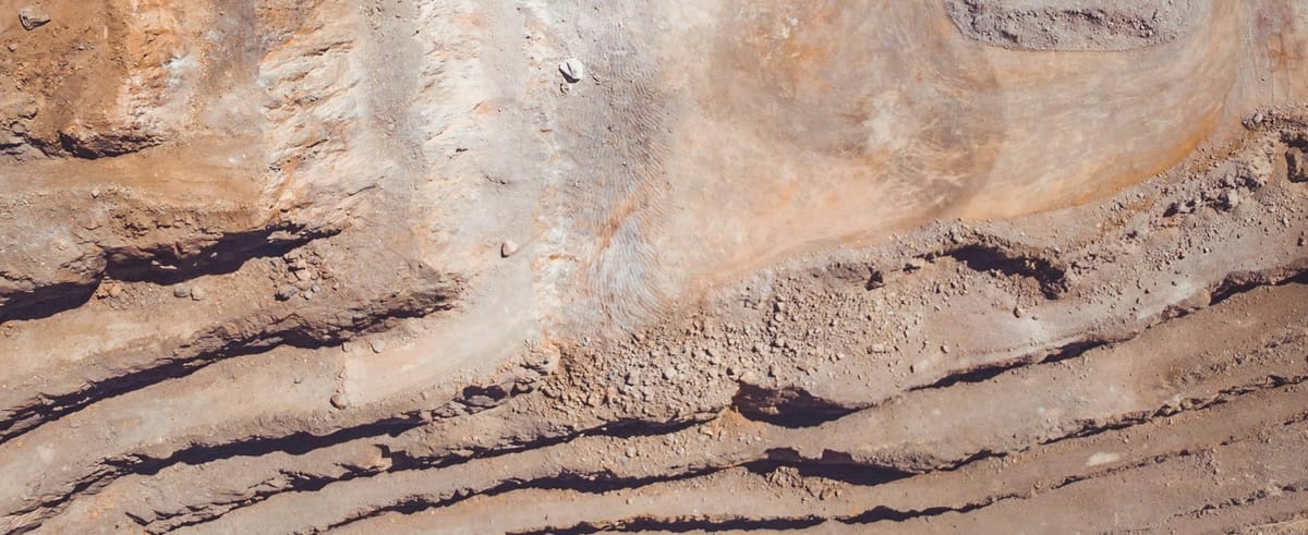 London Metal Exchange (LME)